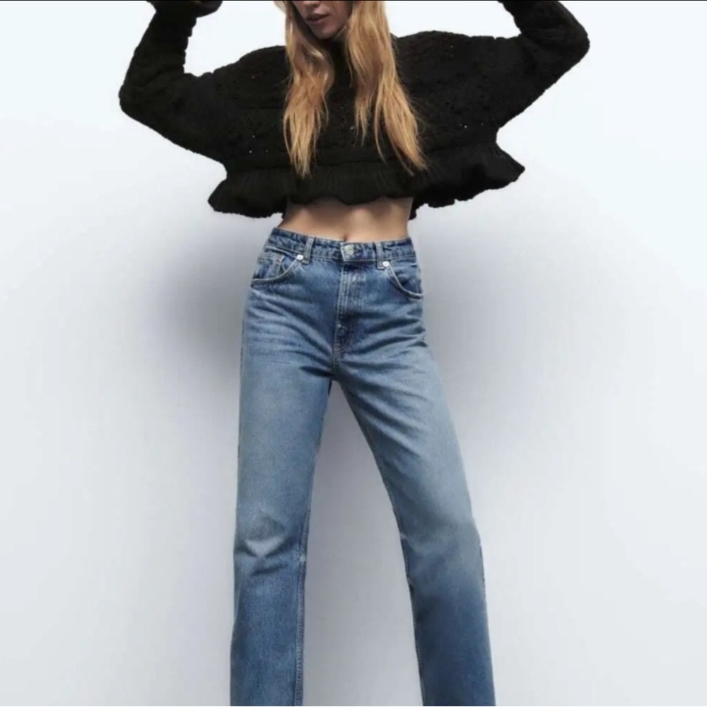 ZARA Cropped Sweater Black Knit Chunky Ruffle Long Sleeve size Small EUC - Picture 2 of 11